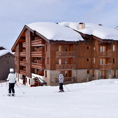 Apartment Renove Skis Aux Pieds Avec Balcon - Fr-1-181-2050 *